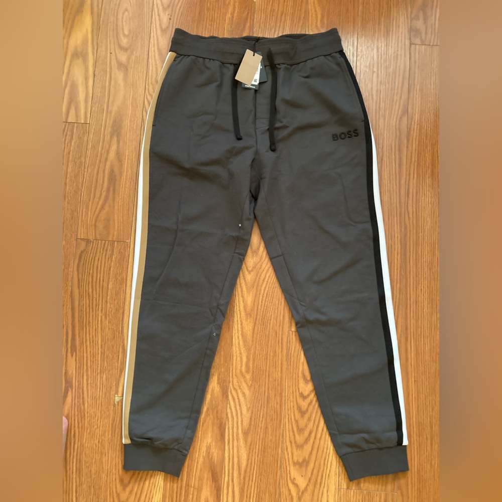NWOT Hugo Boss sweatpants